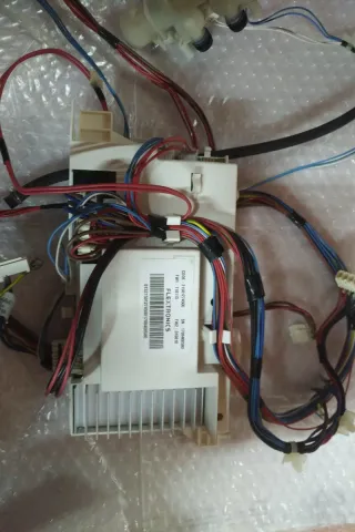 Recambios lavadora Indesit Innex