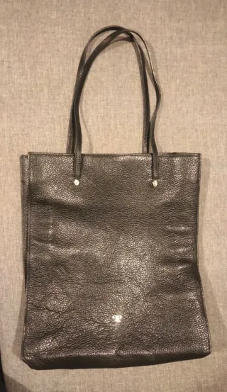 Bolso de cuero negro Pierre Cardin