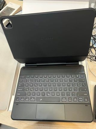 Dracool Custodia Tastiera per iPad Air 13 (M2/M3), iPad Pro 12,9" (6/5/4/3 Gen) con Trackpad Magic Type, 7 Colori Retroilluminati Bluetooth QWERTY Spagnolo Ñ, Nero