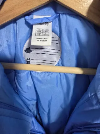 Mono de esquí azul para niño