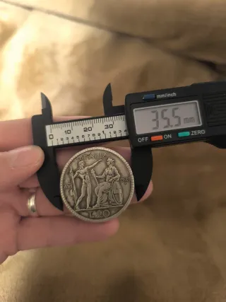 Moneda de Plata, 20 Liras Italia 1927