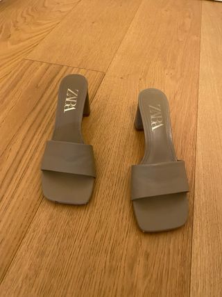 Zapatos Zara Beige Tacón Cuadrado