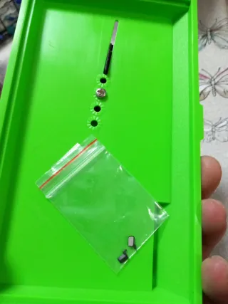 Coche Scalextric Avant Slot Marlboro