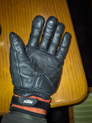 2 pares de Guantes KTM Street y enduro