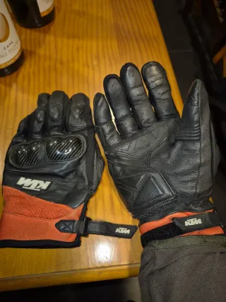 2 pares de Guantes KTM Street y enduro