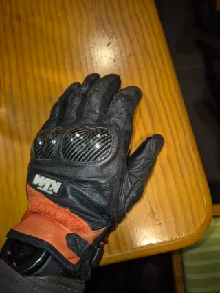 2 pares de Guantes KTM Street y enduro