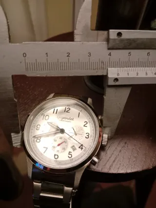 Reloj Gigandet Cronógrafo Plata y Blanco