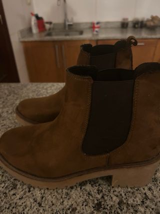 Botines Corina serraje Marrones Talla 39