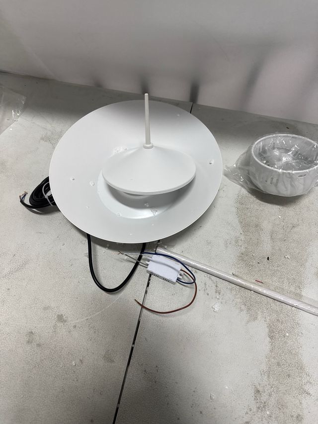 Lámpara colgante moderna blanca