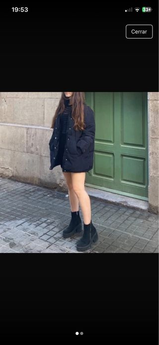 Abrigo negro acolchado Oversize