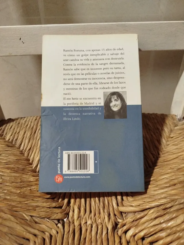 3x2 libros El otro barrio (Punto de Lectura)