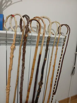 Garrotas artesanales de madera  Junco,almendro,etc