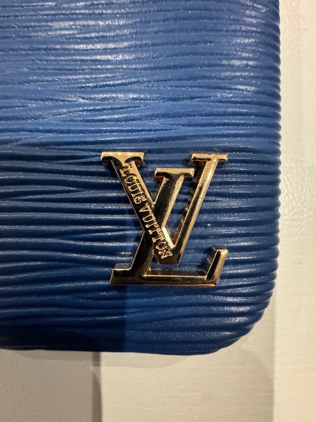 Cover iPhone 17 Pro Louis Vuitton