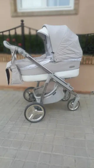 Carro Bebecar 3 piezas con fundas y sacos