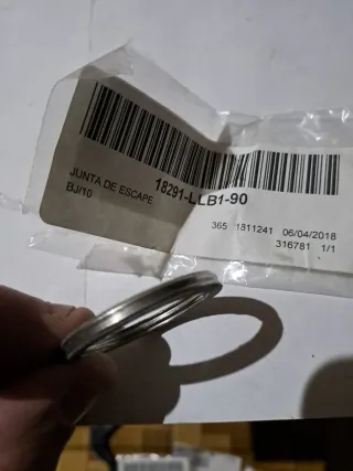 Kymco K-XCT 300cc Junta Escape 18291-LLB1-90