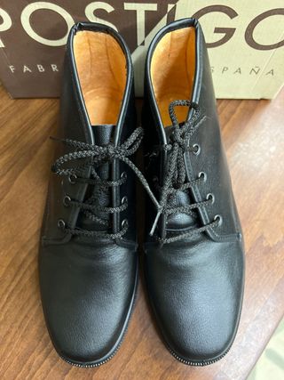 Botín Postigo Negro Hombre