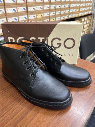 Botín Postigo Negro Hombre