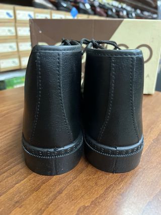 Botín Postigo Negro Hombre