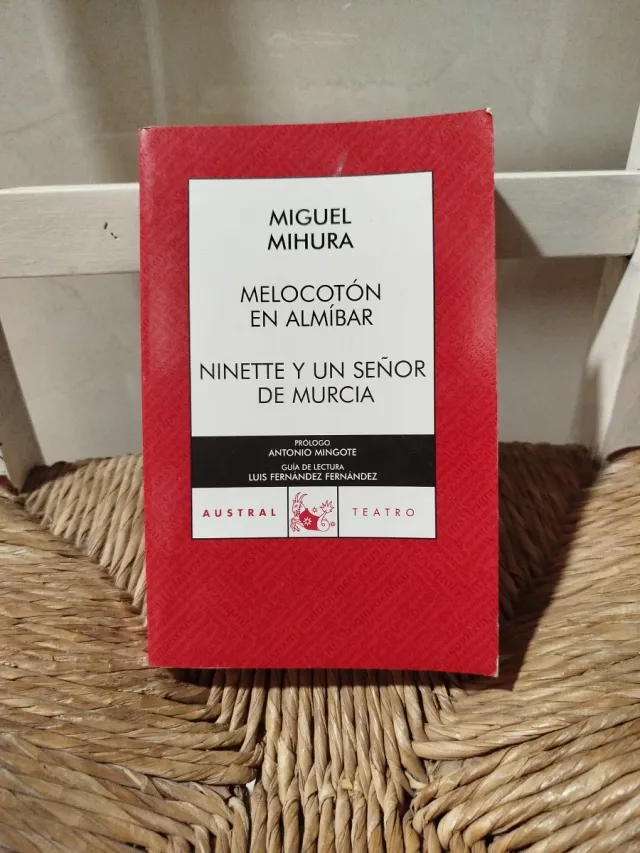 Melocotón en almíbar / Ninette y un señor de Mu...