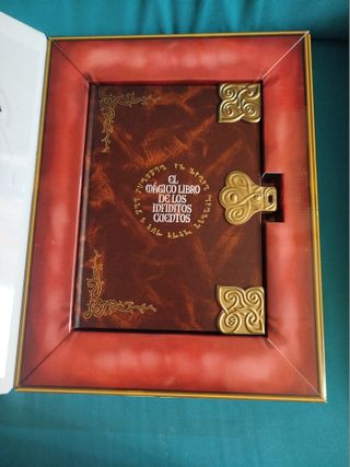 El Mágico Libro de los Infinitos Cuentos (Spani...