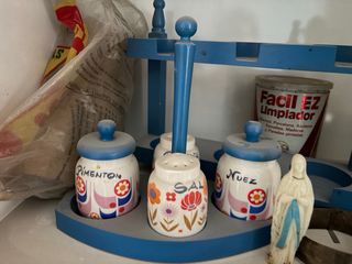 Set di contenitori vintage in ceramica con fiori