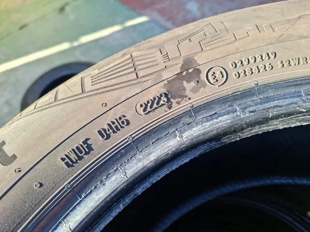 Neumáticos 205/55/16 continental