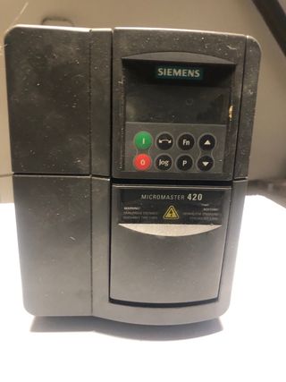Regulador de frecuencia Siemens Micromaster 420