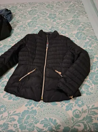 Campera de abrigo negra