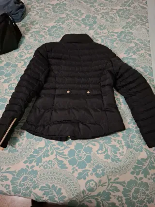 Campera de abrigo negra