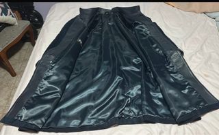 Abrigo de piel negro