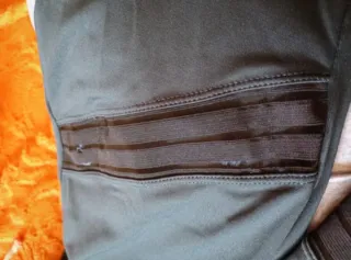 Leggings verdes con detalles