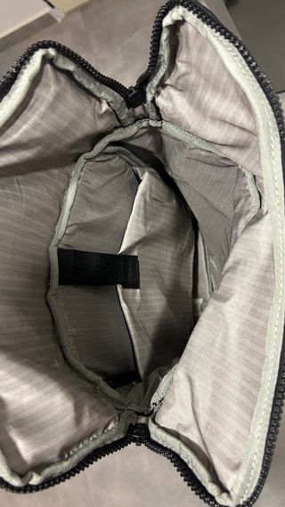 Mochila Vinga Baltimore Negra. Impermeable.