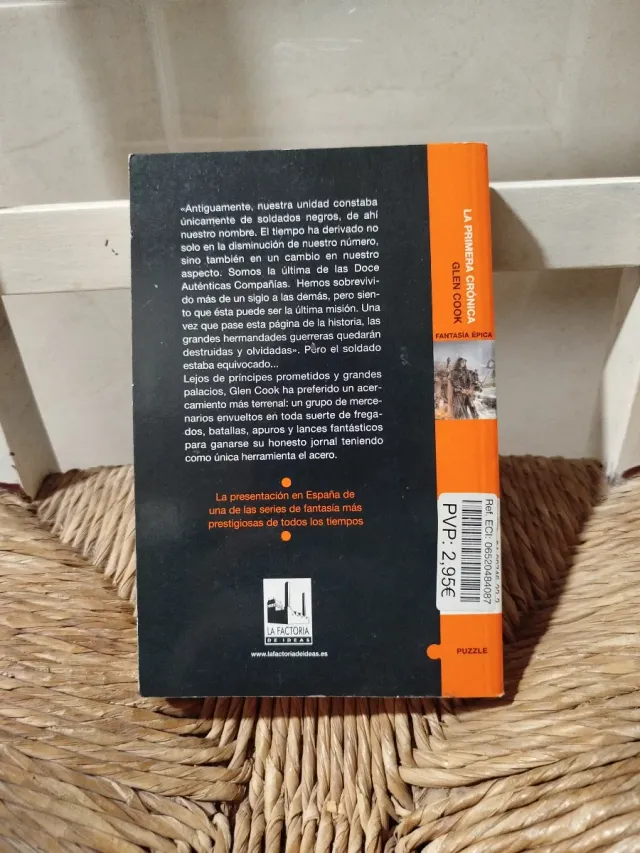 La primera crónica, Glen Cook