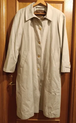 Gabardina forrada piel ecológica