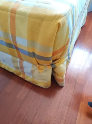 Edredón Cama 105 cm Amarillo y azul. Recoger