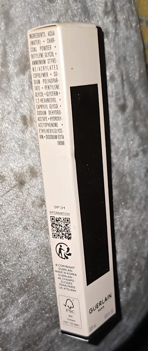 Guerlain Noir G The Graphic Liner Negro