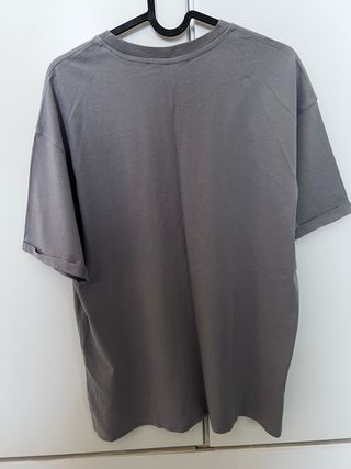 Camiseta Estampada Thriving in Chaos