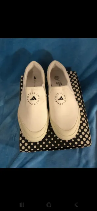 Scarpe Adidas Unisex Tg 42  by Stella McCartney