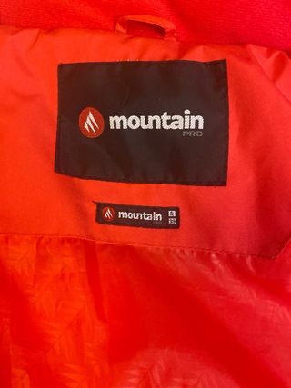 Chaqueta de nieve roja mujer, usada una vez