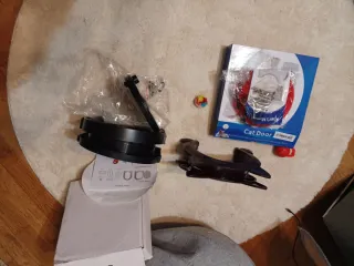 Nuovi tiragraffi per gatti.