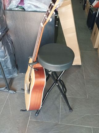 (Nueva) Banqueta Plegable EK c/ soporte guitarra