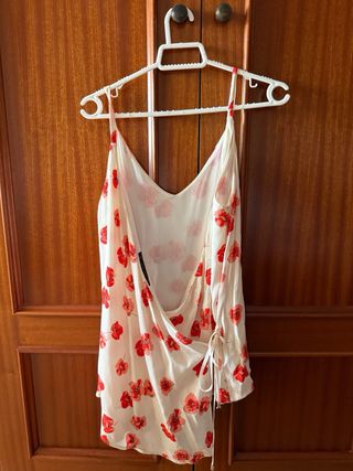 Top Flores Zara Blanco Rojo
