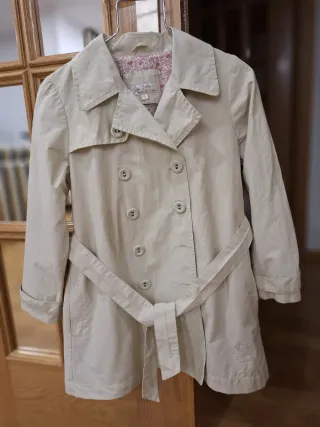 Gabardina menina bege