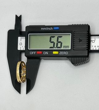 Anillo de oro de 18k circonitas, 1.75 g, T-18.