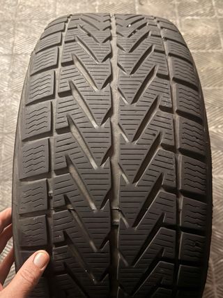 Juego de 4 ruedas de invierno Porsche Cayenne 957