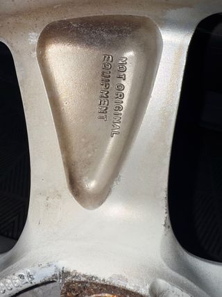 Juego de 4 ruedas de invierno Porsche Cayenne 957