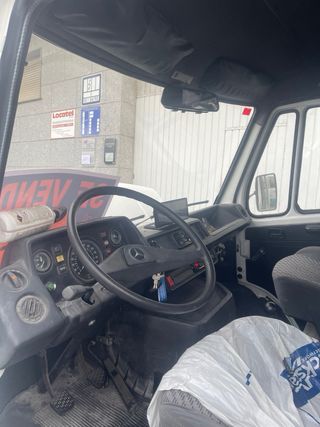 Mercedes-Benz t1 407d 1983