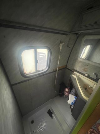 Mercedes-Benz t1 407d 1983