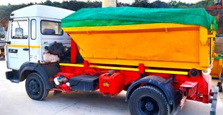 Camión gancho Renault Midliner S-180