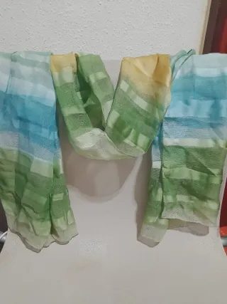 Elegantes pañuelos de seda